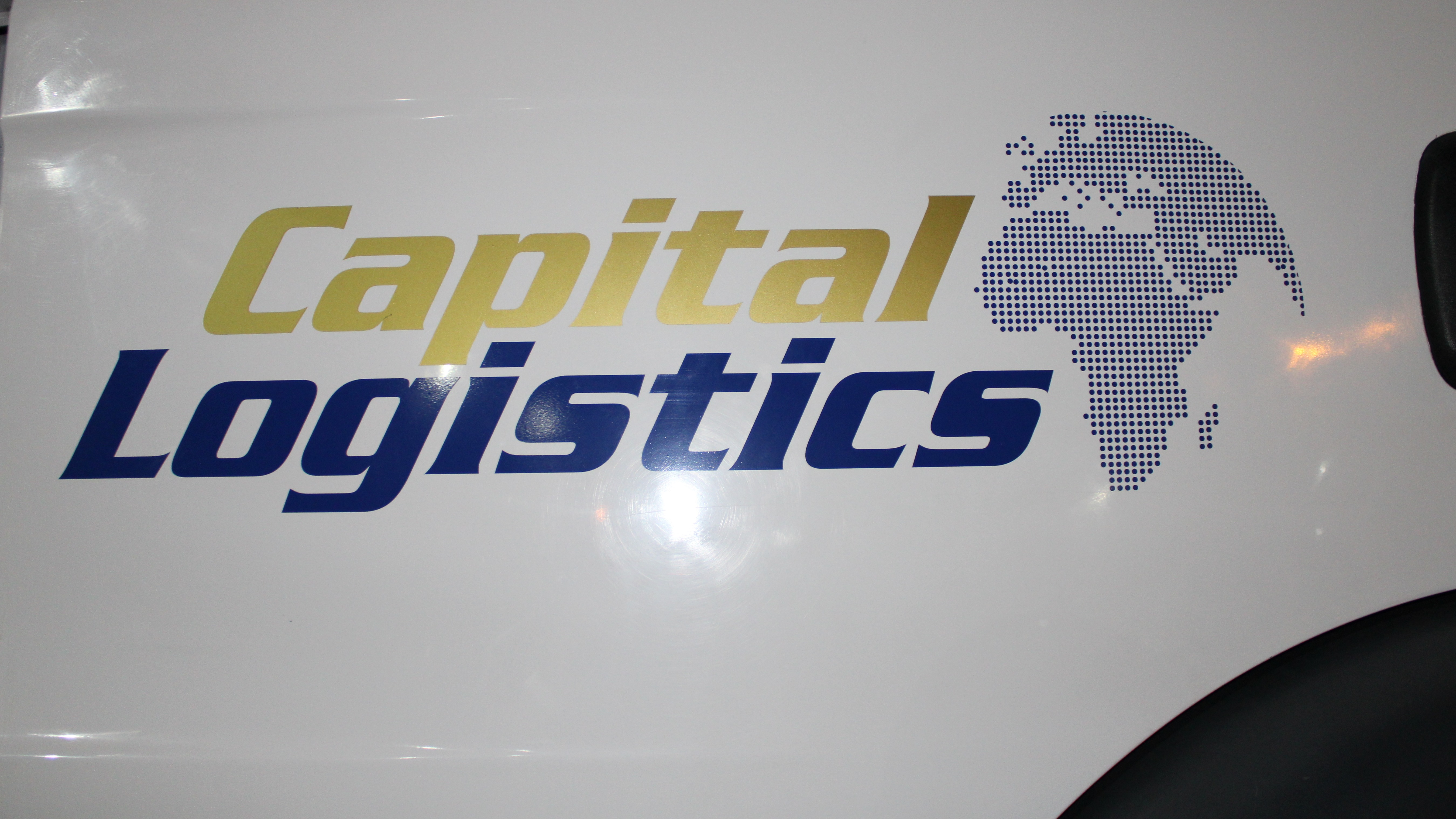 Capital Logostics Logo3